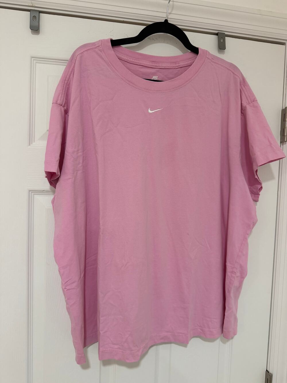 Nike - Women's Plus - Oversized Loose Short-Sleeve T-Shirt - 2X - Pink